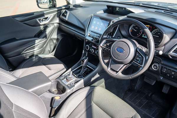 2023 Subaru Forester 2.5i S5