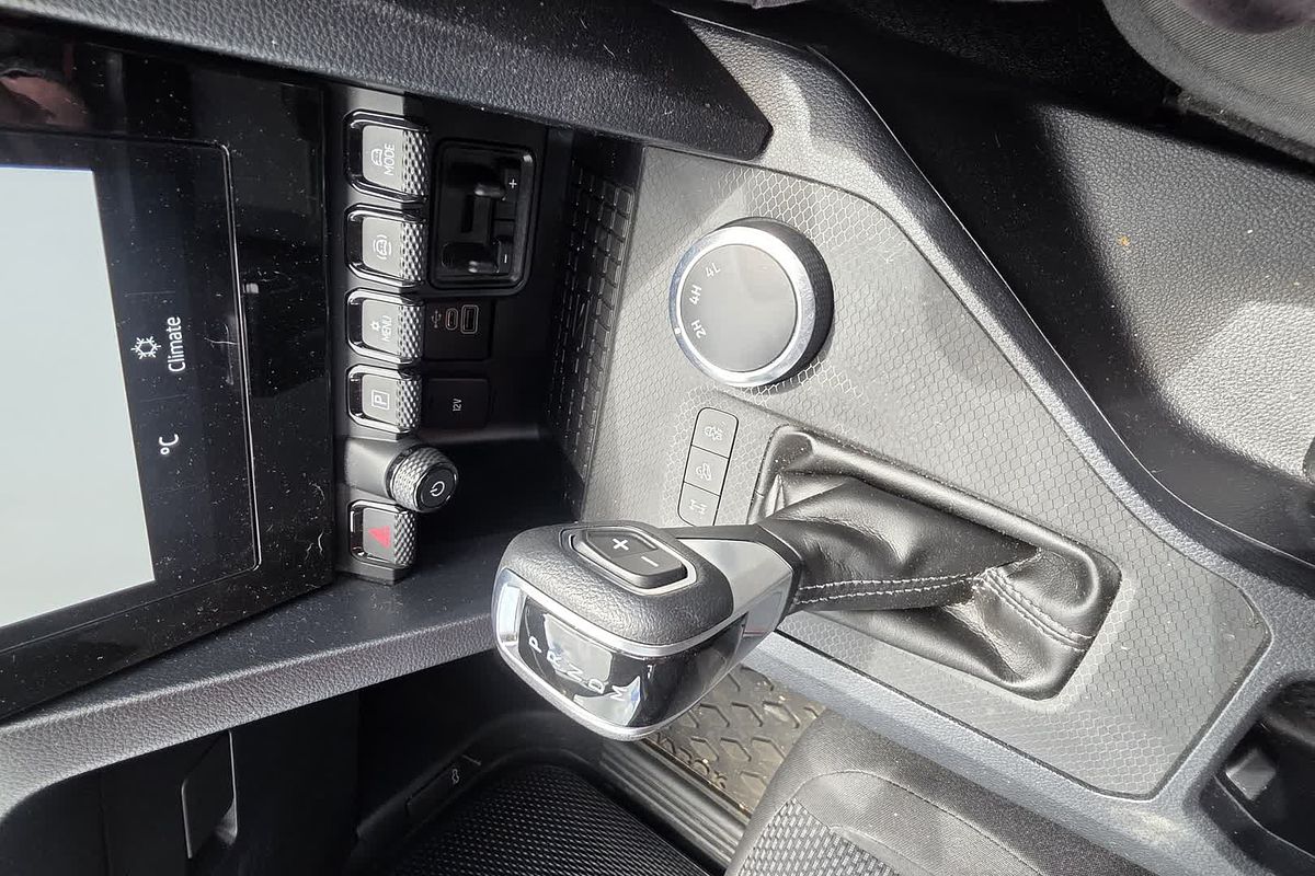 2024 Volkswagen Amarok TDI405 Core NF 4X4