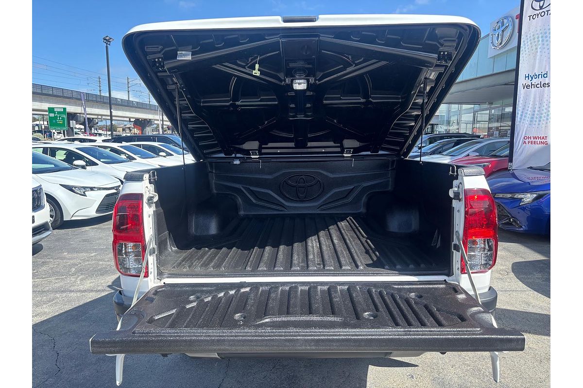 2021 Toyota Hilux SR GUN126R 4X4