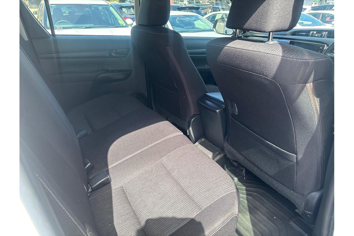 2021 Toyota Hilux SR GUN126R 4X4