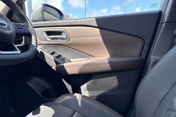 2025 Nissan QASHQAI Ti e-POWER J12