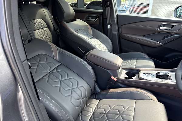 2025 Nissan QASHQAI Ti e-POWER J12