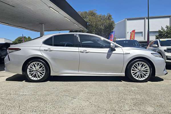 2018 Toyota Camry SL AXVH71R