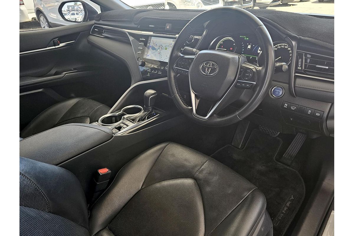 2018 Toyota Camry SL AXVH71R