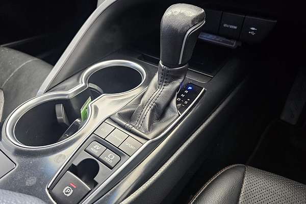2018 Toyota Camry SL AXVH71R