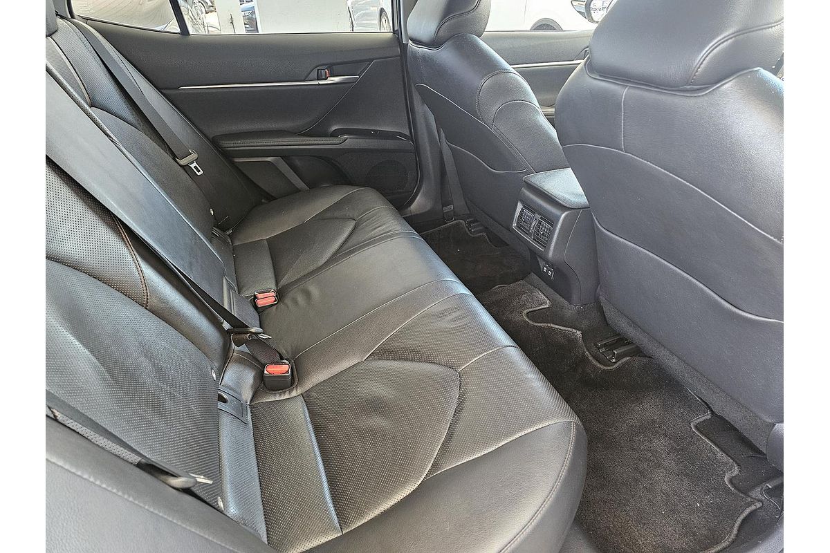 2018 Toyota Camry SL AXVH71R