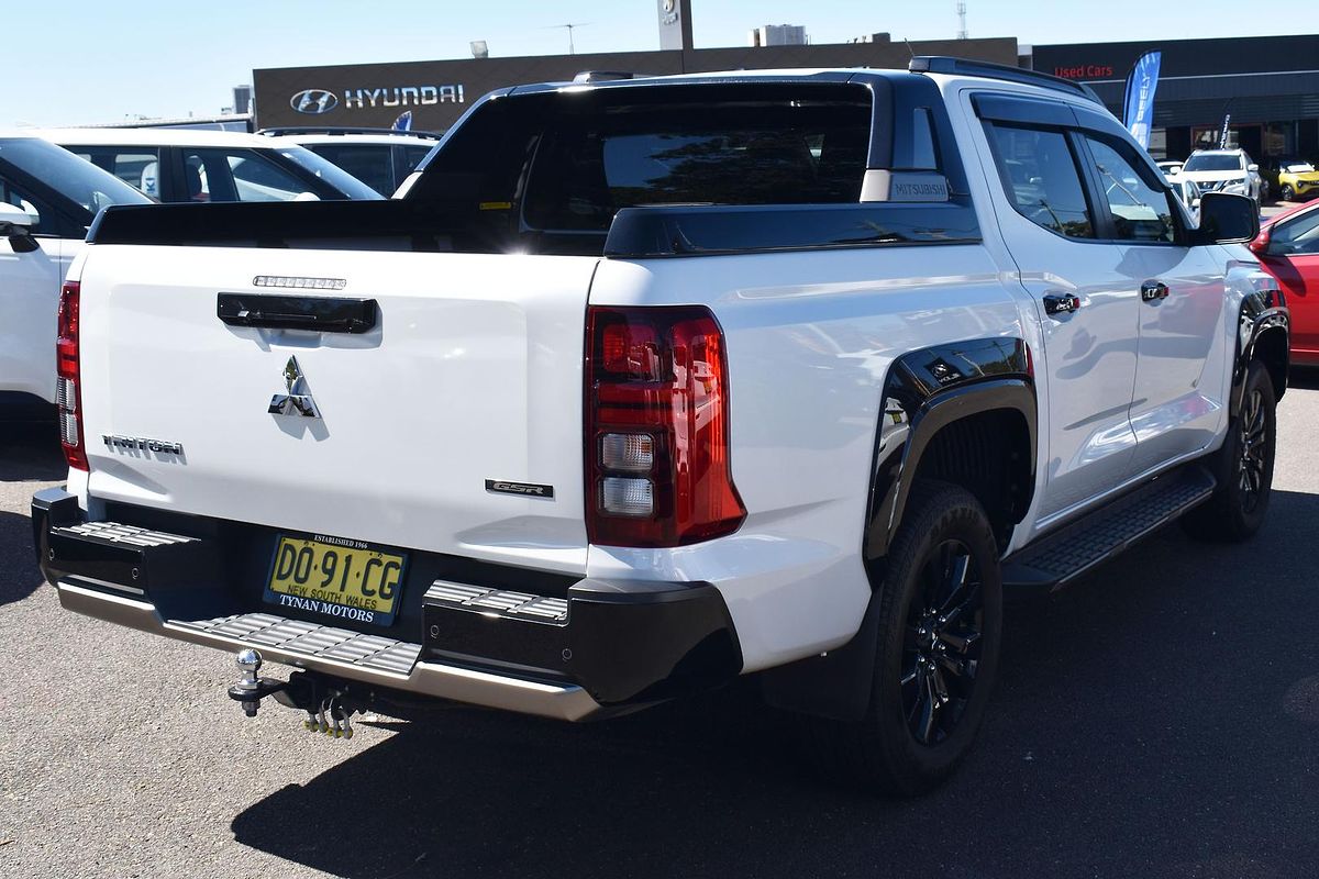 2024 Mitsubishi Triton GSR MV 4X4