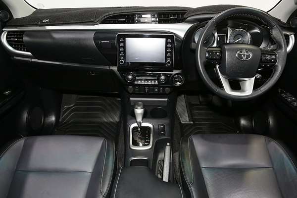 2022 Toyota Hilux SR5 GUN126R 4X4
