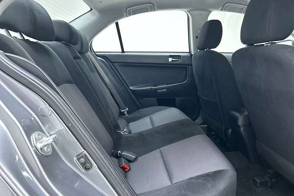2016 Mitsubishi Lancer ES Sport CF