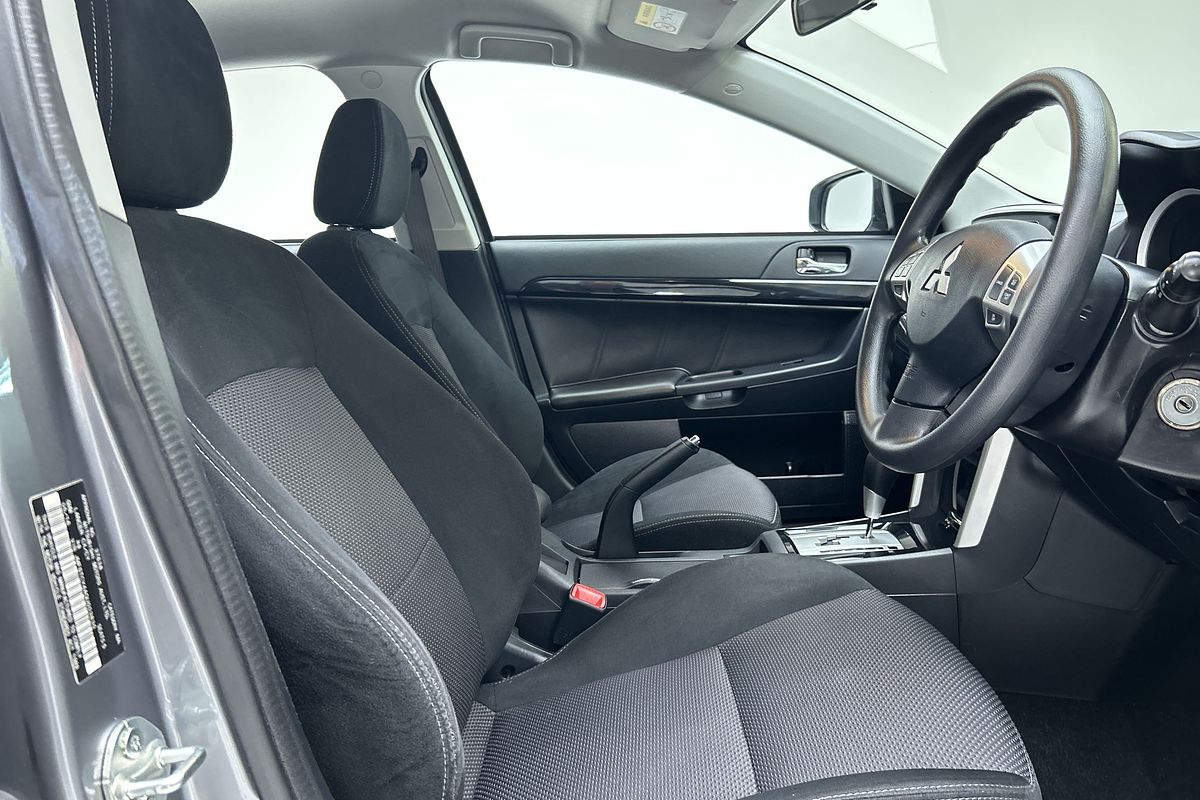 2016 Mitsubishi Lancer ES Sport CF