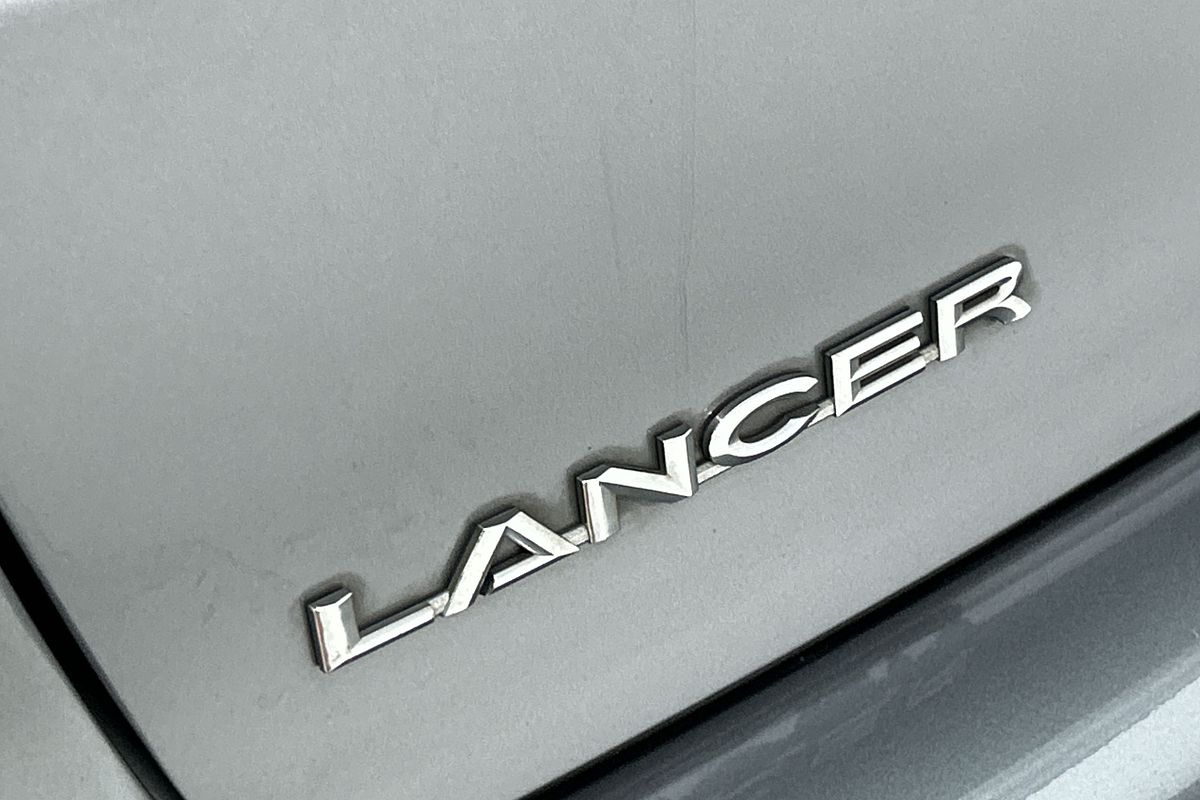 2016 Mitsubishi Lancer ES Sport CF