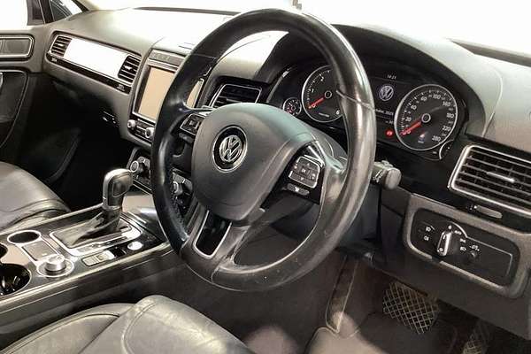 2016 Volkswagen Touareg 150TDI Element 7P
