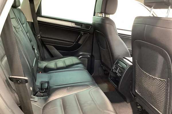 2016 Volkswagen Touareg 150TDI Element 7P