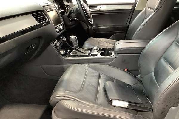 2016 Volkswagen Touareg 150TDI Element 7P