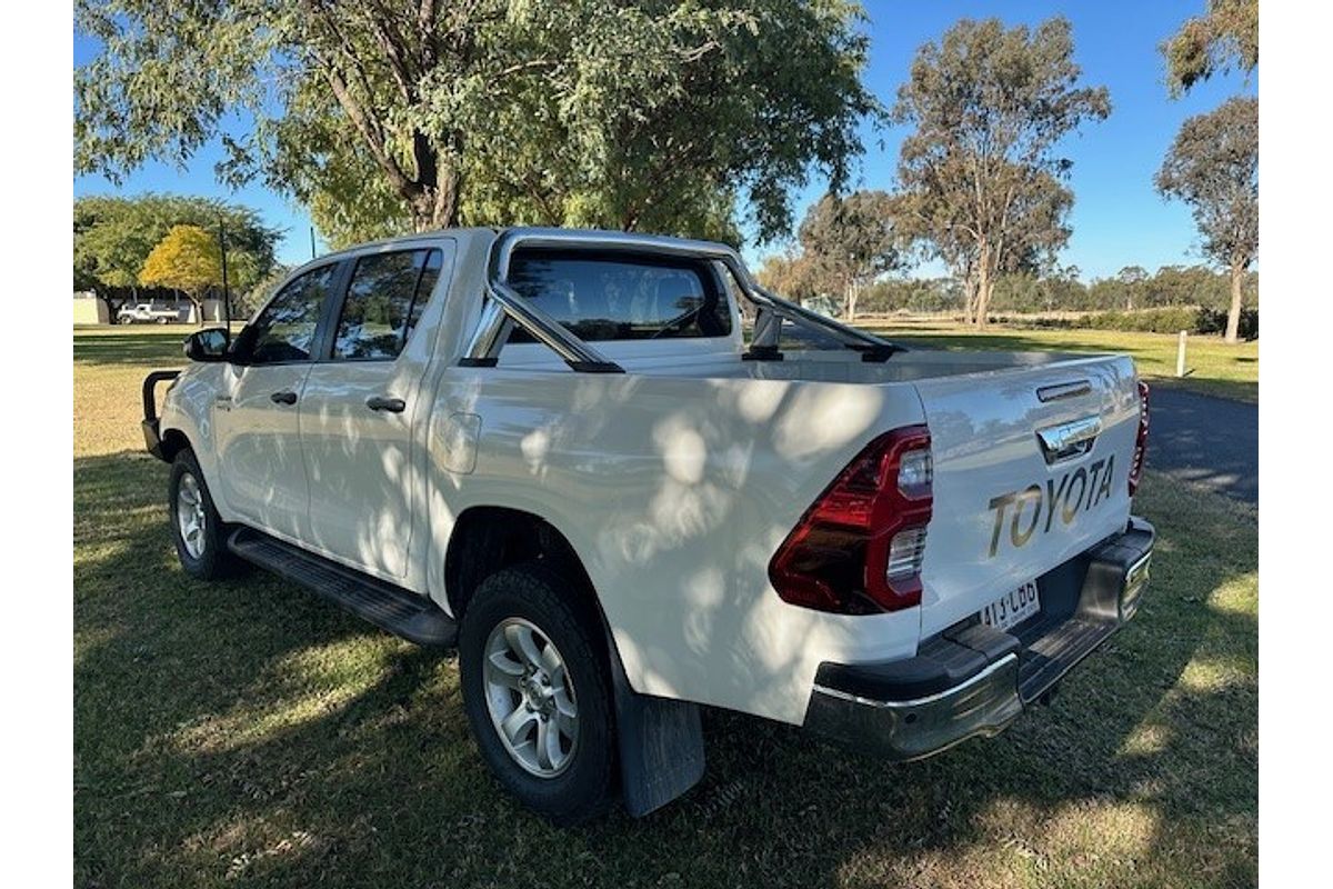 2021 Toyota Hilux SR GUN126R 4X4
