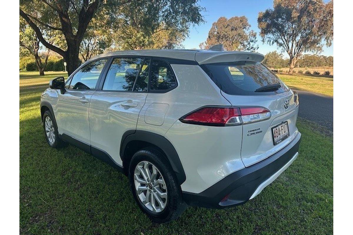 2022 Toyota Corolla Cross GX MXGA10R