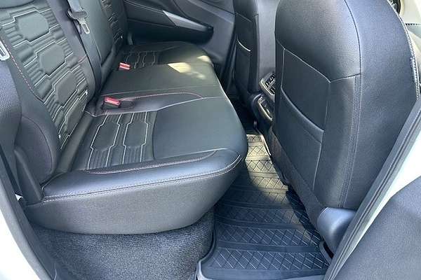 2023 Nissan Navara PRO-4X Warrior D23 4X4