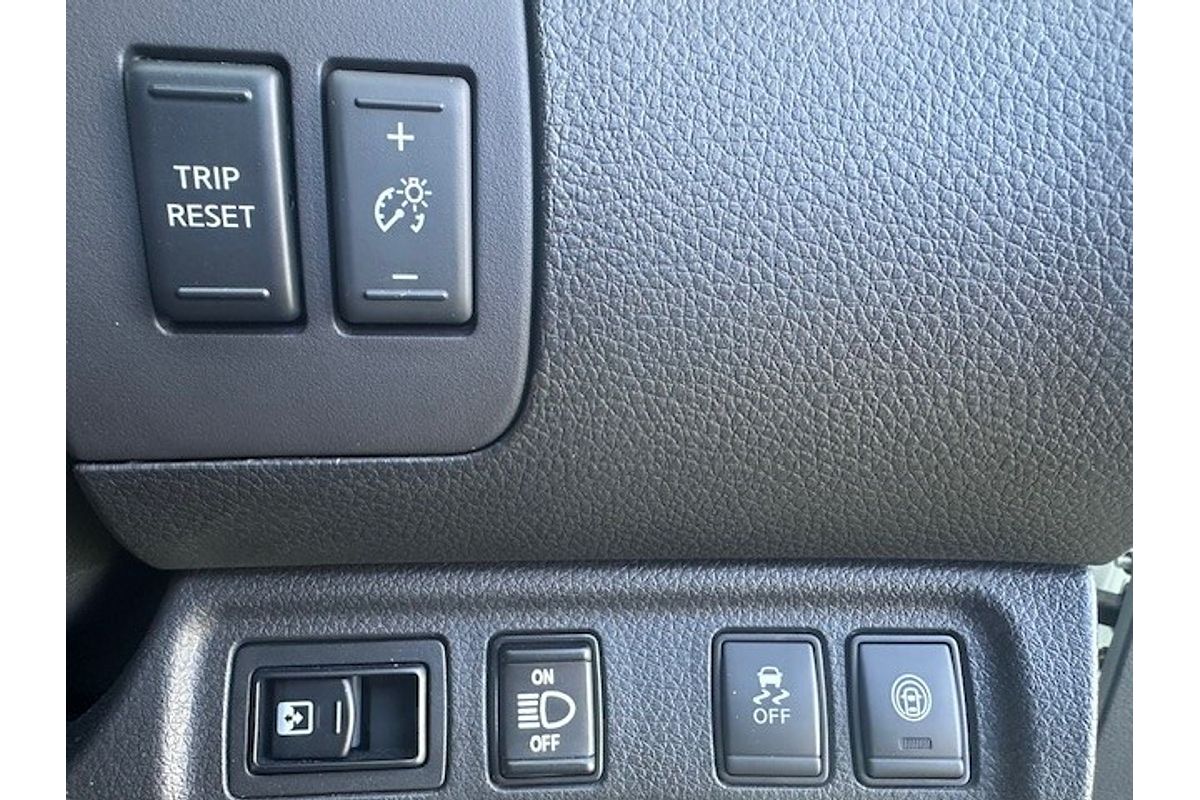 2023 Nissan Navara PRO-4X Warrior D23 4X4