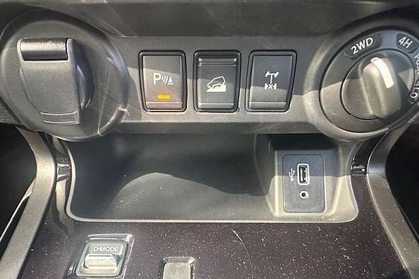 2023 Nissan Navara PRO-4X Warrior D23 4X4