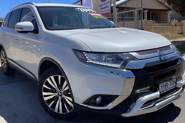 2019 Mitsubishi Outlander LS ZL