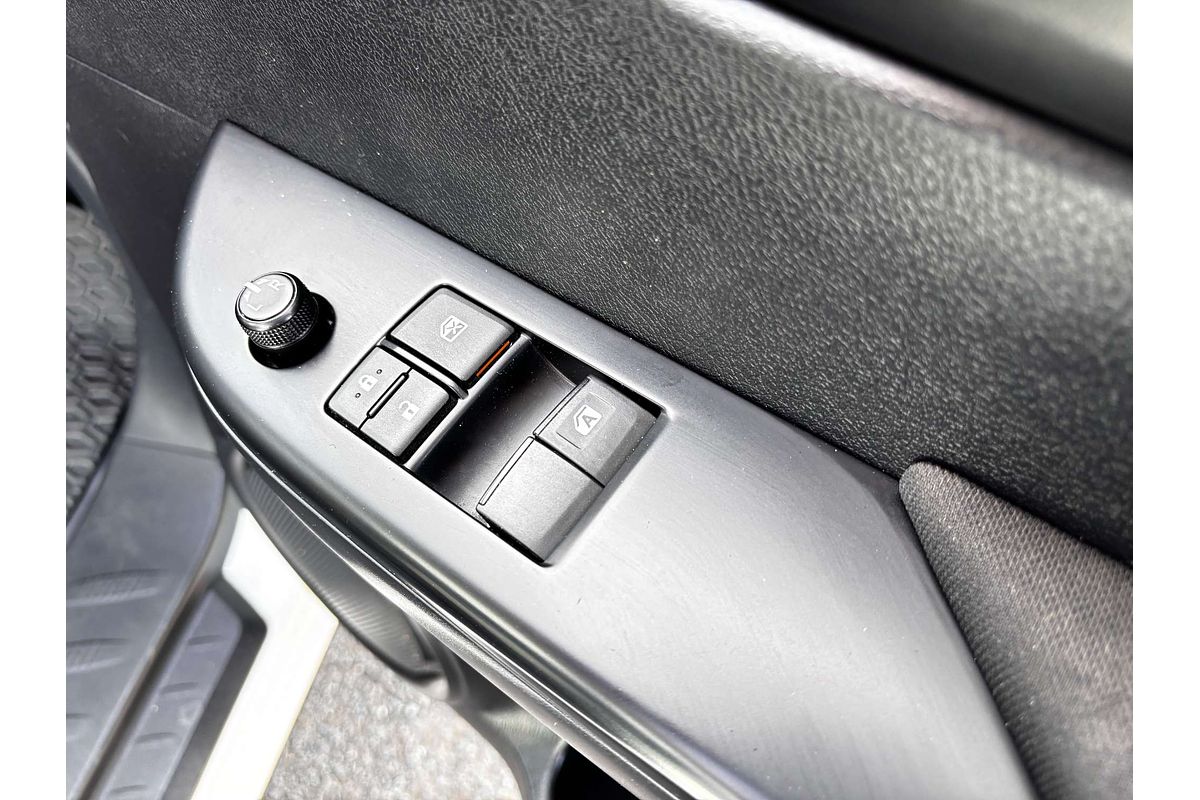 2020 Toyota Hilux Workmate TGN121R Rear Wheel Drive