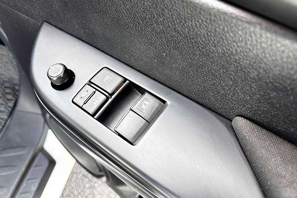 2020 Toyota Hilux Workmate TGN121R Rear Wheel Drive