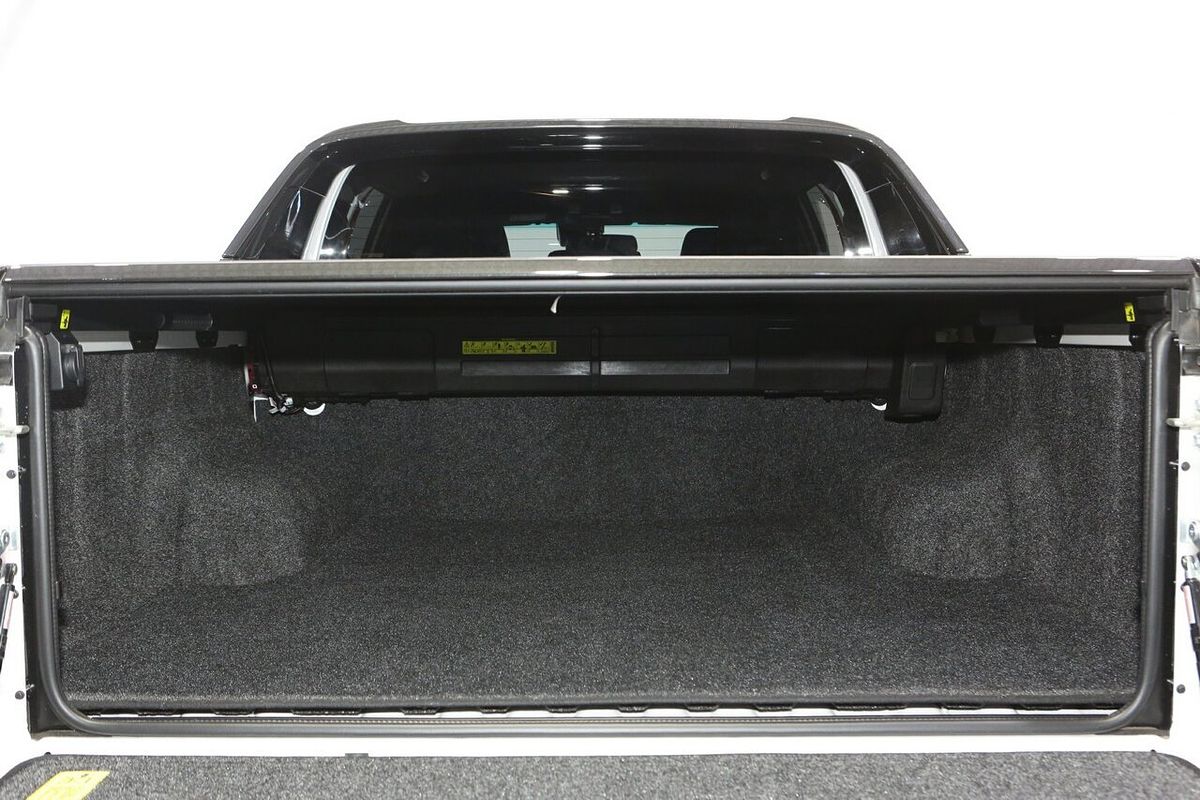 2025 Toyota Hilux Rogue 48V GUN126R 4X4