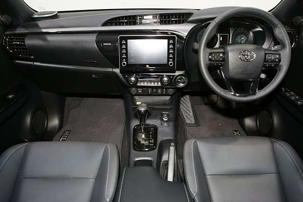2025 Toyota Hilux Rogue 48V GUN126R 4X4