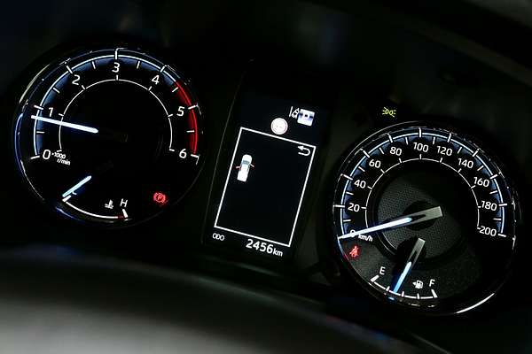 2025 Toyota Hilux Rogue 48V GUN126R 4X4