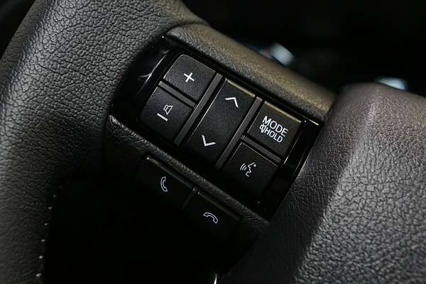 2025 Toyota Hilux Rogue 48V GUN126R 4X4