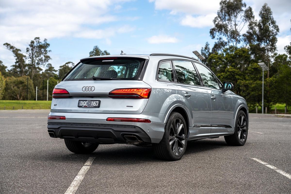 2025 Audi Q7 45 TDI 4M
