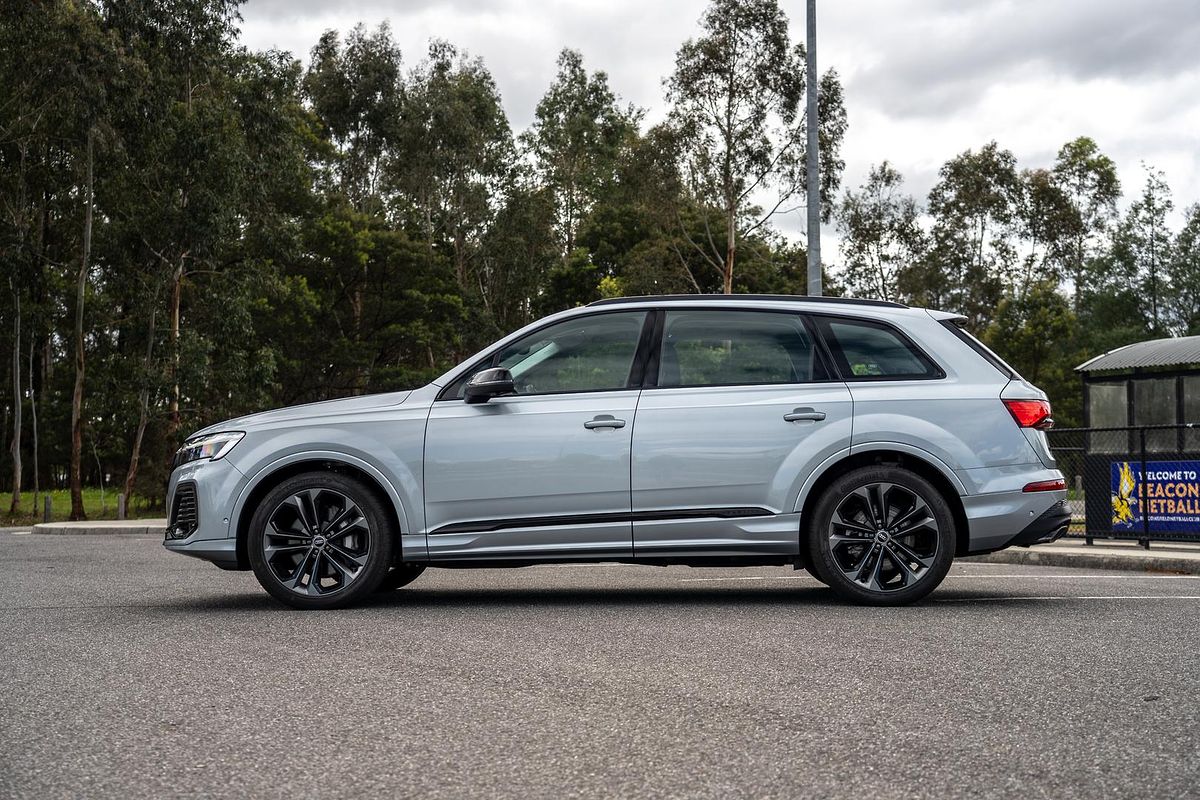 2025 Audi Q7 45 TDI 4M