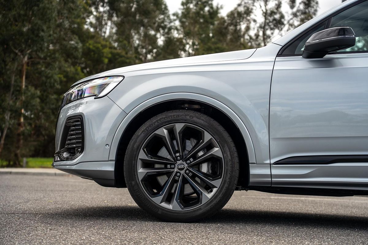 2025 Audi Q7 45 TDI 4M