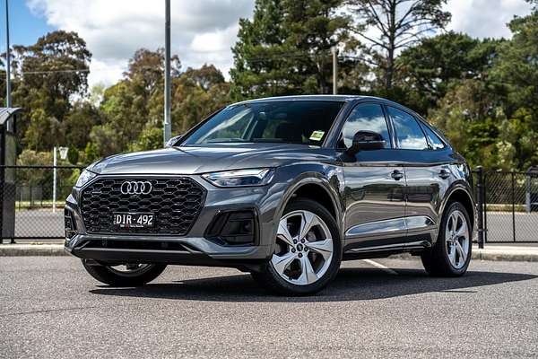 2024 Audi Q5 40 TDI S line FY