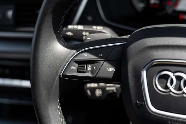 2024 Audi Q5 40 TDI S line FY