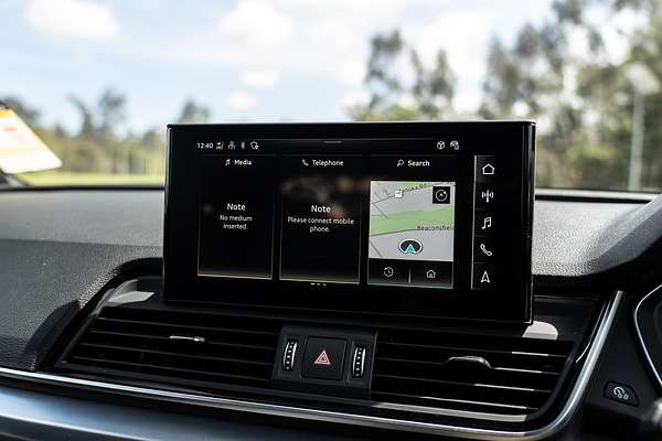 2024 Audi Q5 40 TDI S line FY