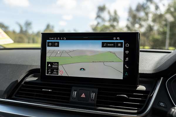 2024 Audi Q5 40 TDI S line FY