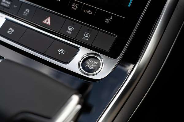 2025 Audi Q7 45 TFSI 4M