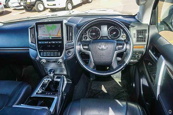 2017 Toyota Landcruiser VX VDJ200R