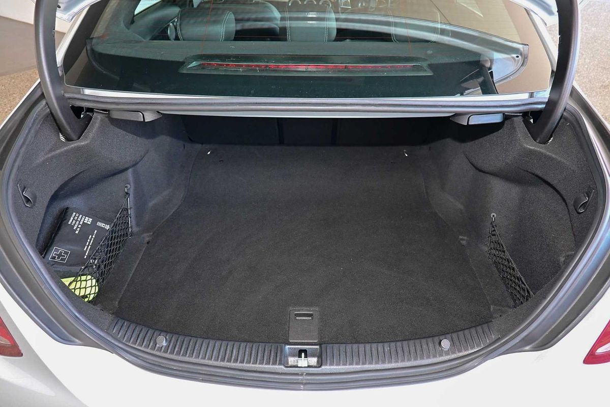 2016 Mercedes-Benz C-Class C200 W205