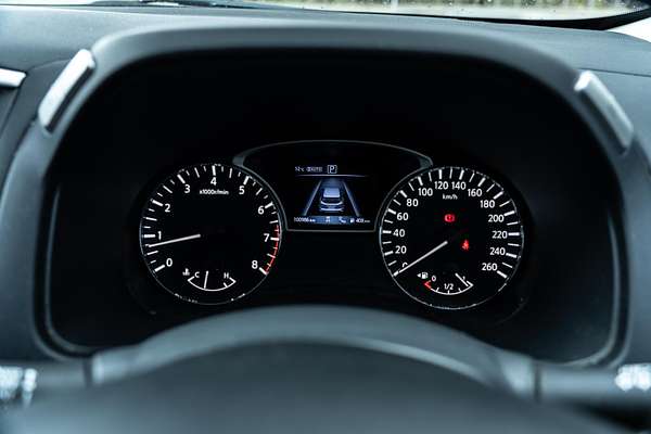 2017 Nissan Pathfinder ST-L R52 Series II