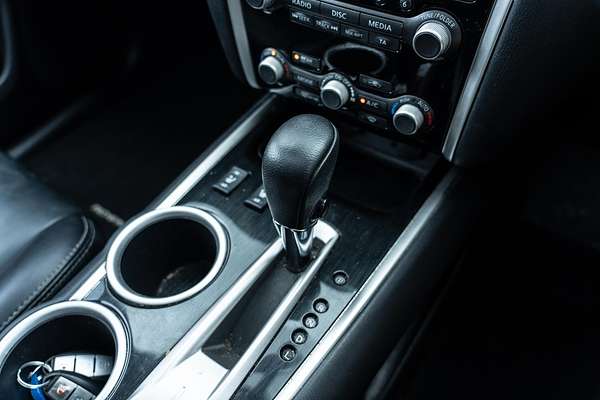 2017 Nissan Pathfinder ST-L R52 Series II