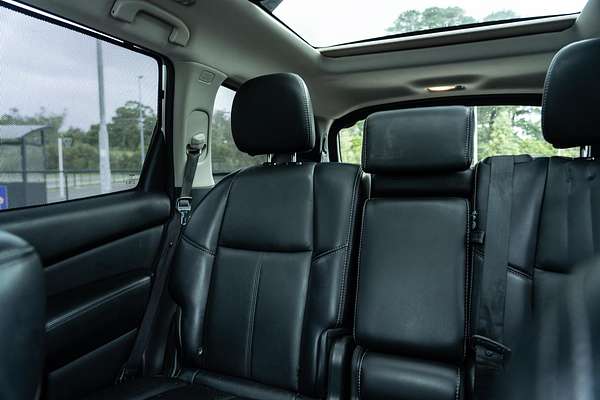 2017 Nissan Pathfinder ST-L R52 Series II