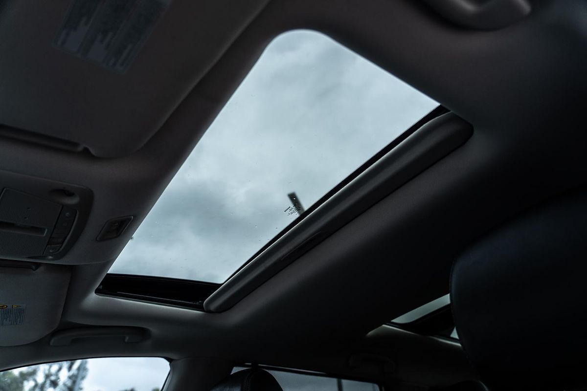 2017 Nissan Pathfinder ST-L R52 Series II