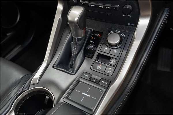 2015 Lexus NX NX300h Luxury AYZ15R