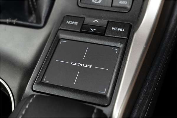 2015 Lexus NX NX300h Luxury AYZ15R