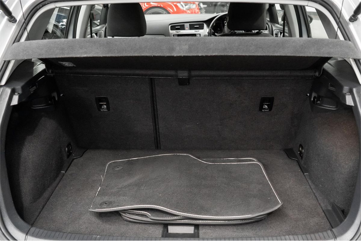 2015 Volkswagen Golf 90TSI 7