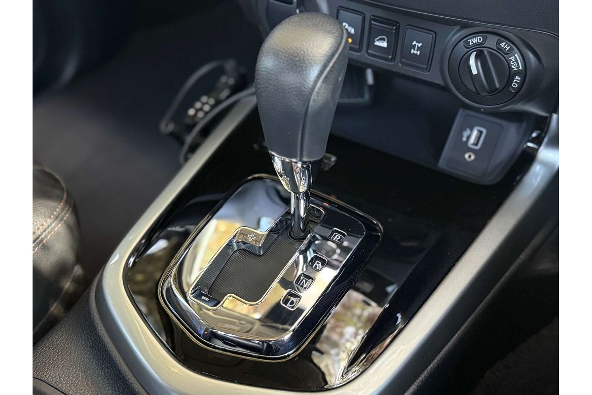 2023 Nissan Navara ST-X D23 4X4