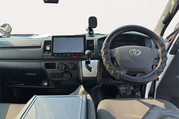 2015 Toyota Hiace DX