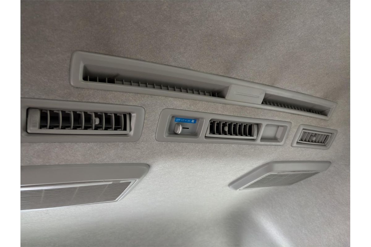 2015 Toyota Hiace Welcab